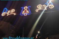 colocacion-luces-de-navidad-2
